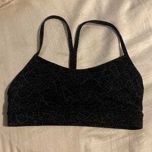 Lululemon Flow Y Sports Bra